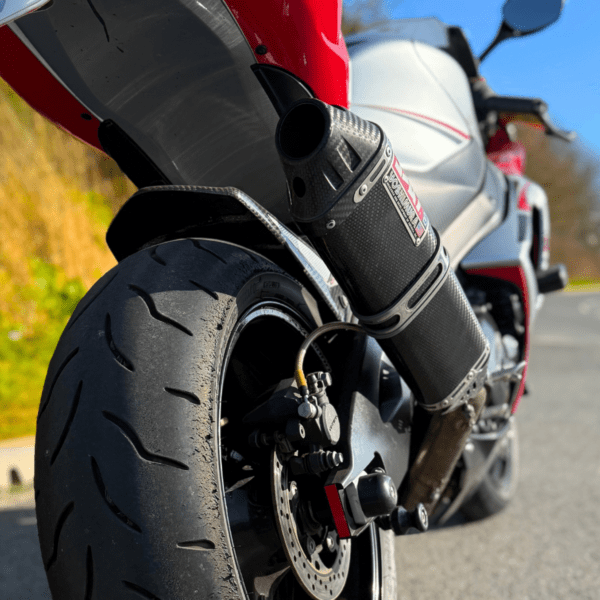 Win This *Isle of Man Edition* Suzuki GSXR 1000 K7 + INSTANT WINS - Image 12