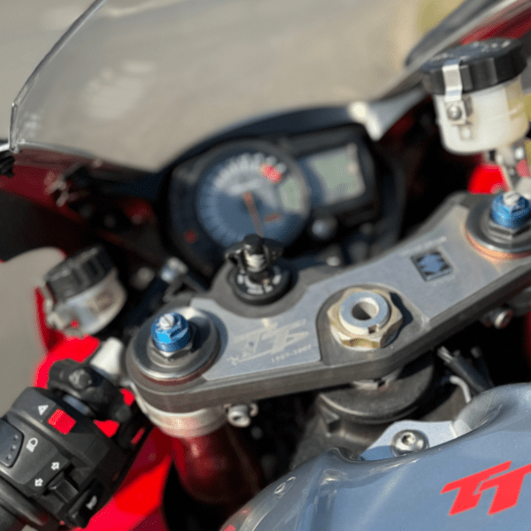 Win This *Isle of Man Edition* Suzuki GSXR 1000 K7 + INSTANT WINS - Image 15