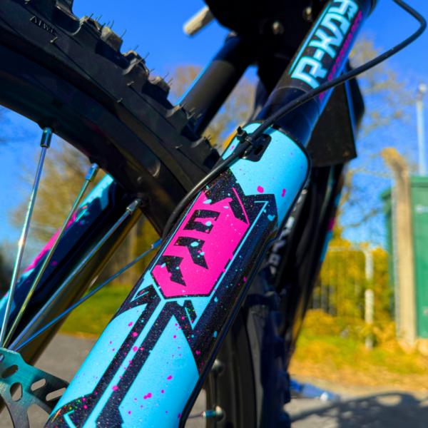 Win This 2025 BRAND NEW Surron Light Bee X Electric Bike *FREE UK WIDE DELIVERY* - Image 9