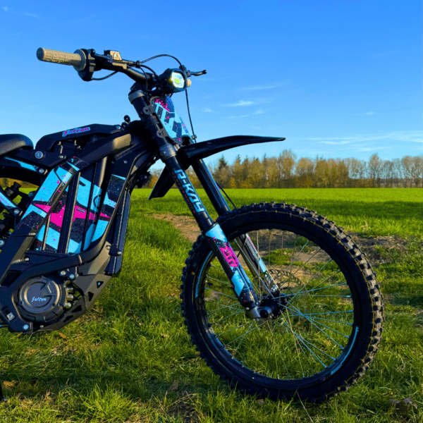 Win This 2025 BRAND NEW Surron Light Bee X Electric Bike *FREE UK WIDE DELIVERY* - Image 3