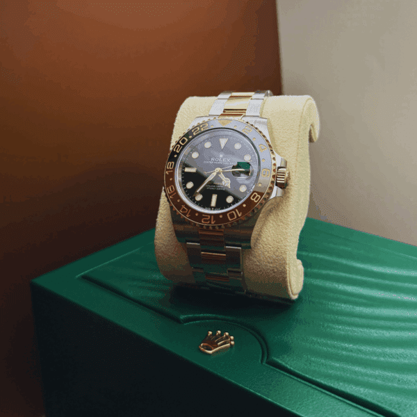 Win This Rolex GMT-Master II 'Rootbeer'  + £50,000 Instant Wins! - Image 16