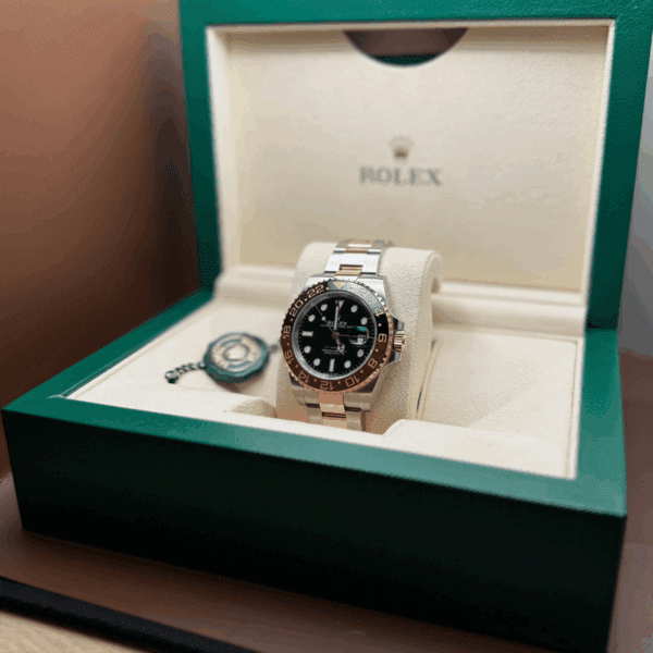 Win This Rolex GMT-Master II 'Rootbeer'  + £50,000 Instant Wins! - Image 5