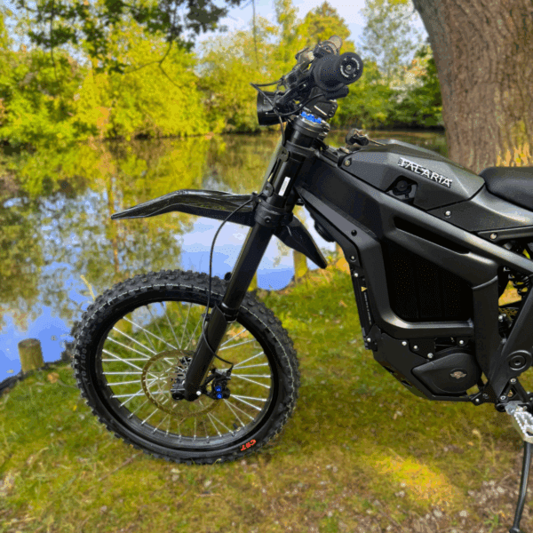 Win This Brand New 2025 Talaria Sting R - Stealth Edition! *FREE UK WIDE DELIVERY* - Image 14