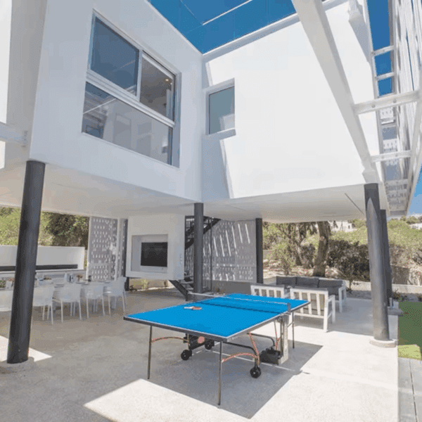 Win 7 Nights for up to 10 People - Luxury Villa in Cyprus + £2k Spending Money! - Image 2