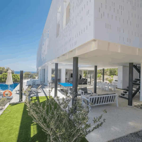 Win 7 Nights for up to 10 People - Luxury Villa in Cyprus + £2k Spending Money! - Image 5